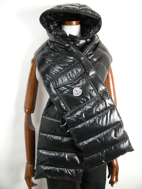 サイズFREE■新品■モンクレール フード付きダウンマフラー/ダウンストール/ユニセックス/レディース/メンズ/MONCLER/ブラック/SCIARPA