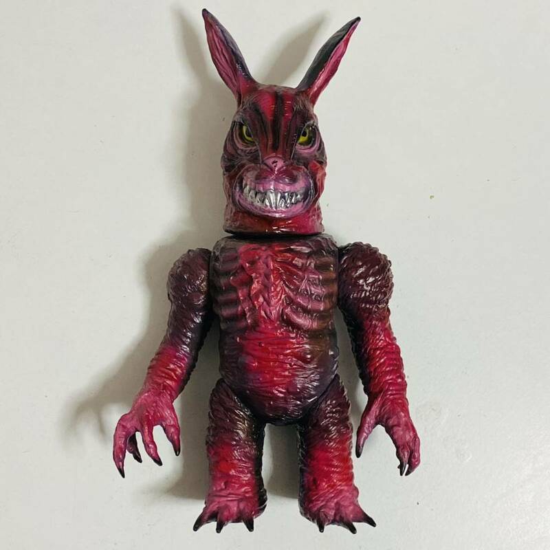 【極美品】SKULL HEAD BUTT スカルヘッドバット Rabbit X ラビットX ソフビ フィギュア