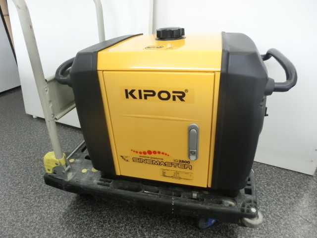 店頭引取限定 中古美品 エンジン良好 セルOK KIPOR キポー インバーター発電機 IG2800