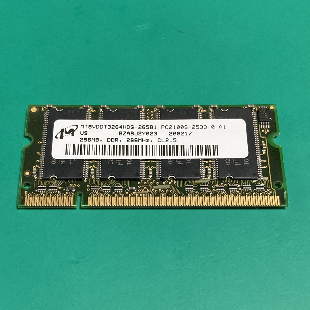 ★ Micron ノートPC用メモリ PC-2100S 256MB MT8VDDT3264HDG-265B1 ジャンク品 N00112