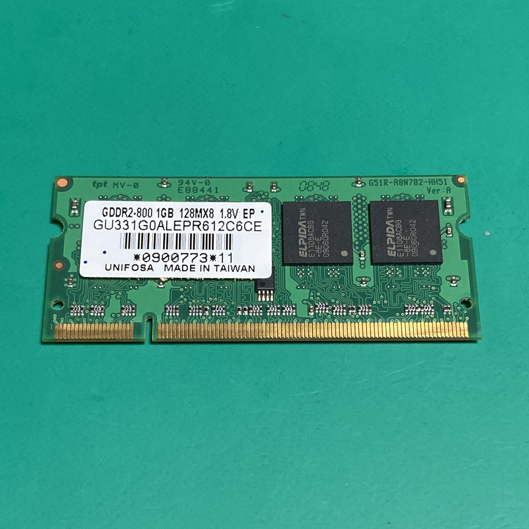 ★ UNIFOSA ノートPC用メモリ PC2-6400 1GB GU331G0ALEPR612C6CE ジャンク品 N00113