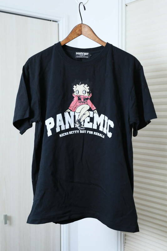 ★希少 PANDEMIC パンデミック ベティブープ×SUPREME×ノースフェイス パロディプリント半袖Tシャツ　古着ユーズド男性メンズL黒ブラック