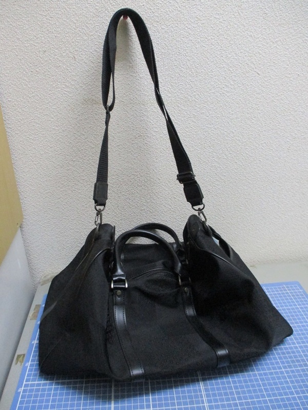 KENZOケンゾー　ボストンバック（ショルダー付）黒　検　ファッション　ブランド　鞄　移動　荷物　ブランド