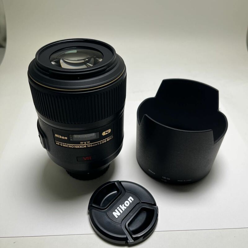 『8』Nikon 単焦点マイクロレンズ AF-S VR Micro Nikkor 105mm f/2.8 G IF-ED フルサイズ対応カメラレンズ　　　★送料無料★HB-38フード付
