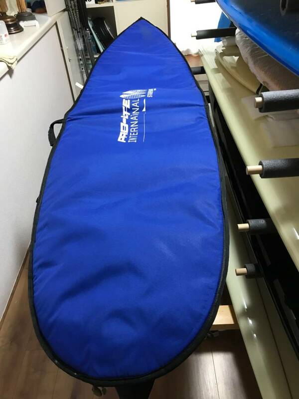 PRO-LITE INTERNATIONAL 6’10 BOARD BAG