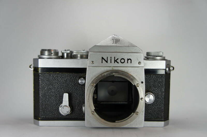 ★実用品★ ニコン　フィルムカメラ　Nikon F　ボディ #ka38