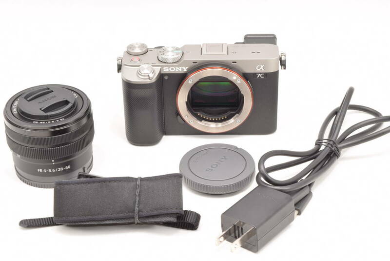 新品級 ショット数わずか SONY ILCE-7CL ミラーレス 一眼 デジタル カメラ レンズキット