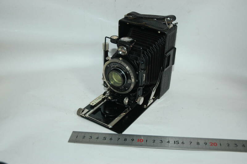 アンティークカメラ　フォクトレンダー　スコパー１０，５㎝　F4,5　　　　　　　マ104