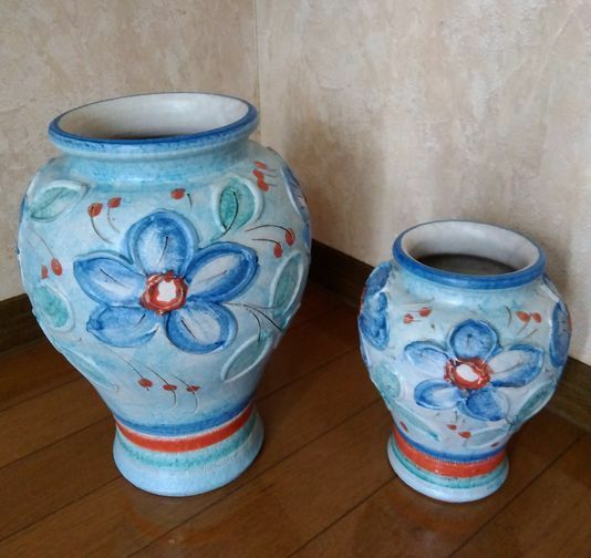 中古不用品チ97■イタリア製花瓶置物陶器製？■大小２個セット＊水色系花柄