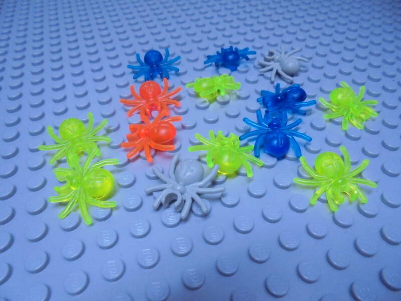 ★LEGO/レゴ　 クモ　灰色・トランスオレンジ・ネオングリーン・ブルー　14個セット　14匹★ミニフィグ・部品取り・蜘蛛・くも