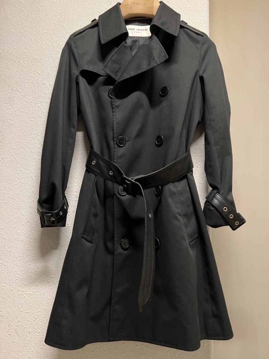 SAINT LAURENT PARIS サンローラン パリ　　 　エボレット、ベルト レザー　　 トレンチコート　　黒　F36　　極美品