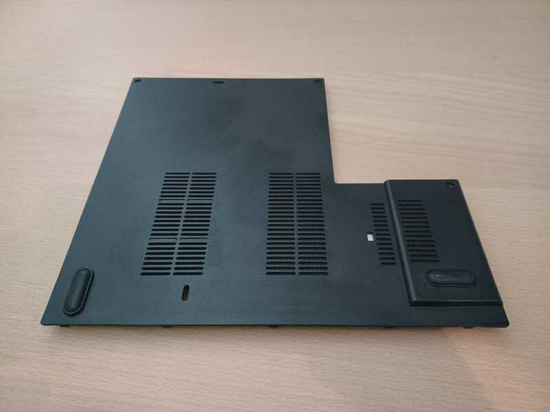  Lenovo ThinkPad　背面カバー　レターパック　ゆうパックおてがる　ヤフネコ　ＰＣ パーツ