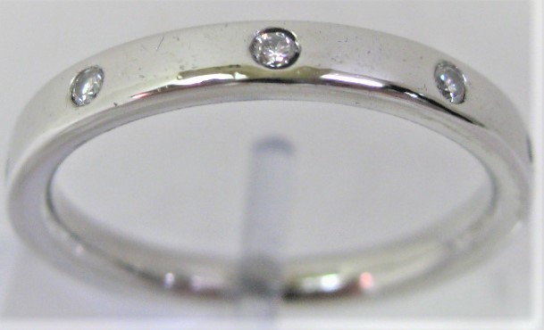 【東京 谷中 質屋おぢさん】Pt900 プラチナ リング 指輪 フルエタニティー ダイヤ 9ヶ 0.24ct