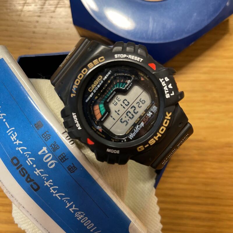 CASIO 希少！即決 ラスト1本！国内正規品　94年発売　生産終了　94ワールドカップモデル　未使用　DW-6094-1 電池交換済み！