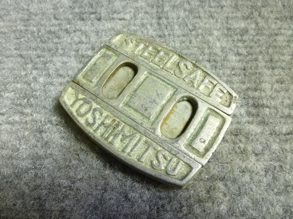 ▲ YOSHIMITSU 金庫 鍵穴 当時物 レトロ ▲ 142