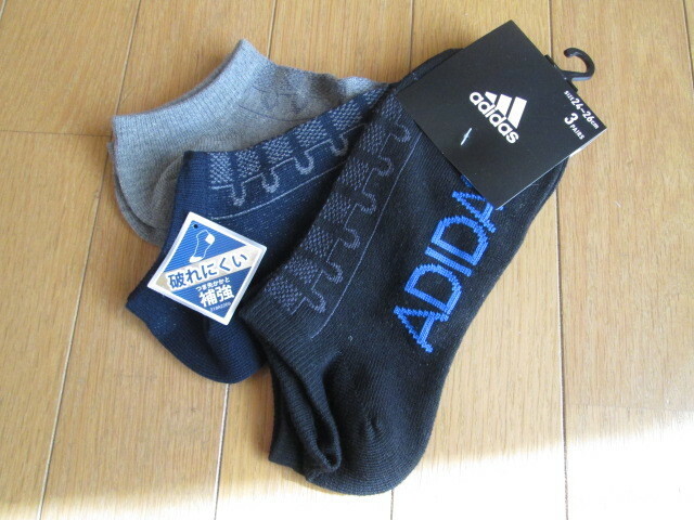 adidas　アディダス　靴下　3足セット　２４～２６