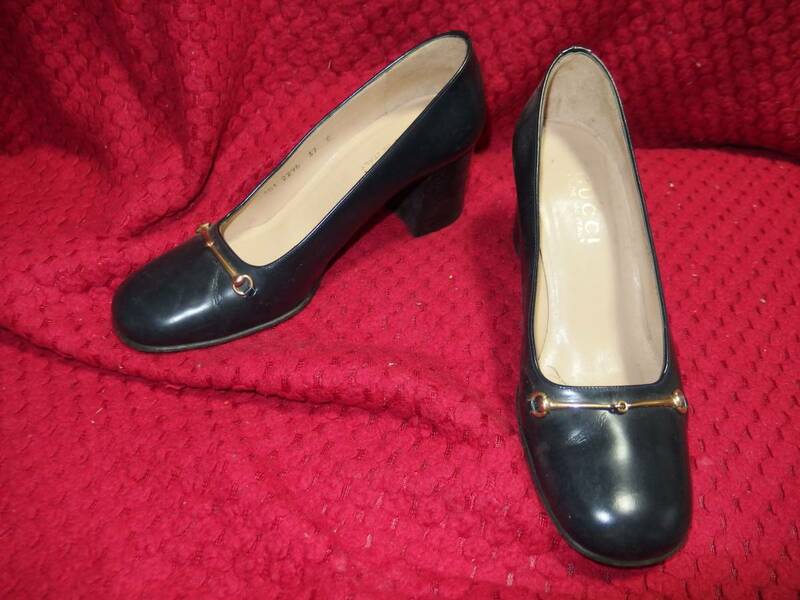 GUCCIグッチ婦人用・レディース革靴・パンプス/37サイズ(23.5cm)/ビットモカシン/難あり・要修理/同サイズの婦人靴を多数出品中/定形外発送