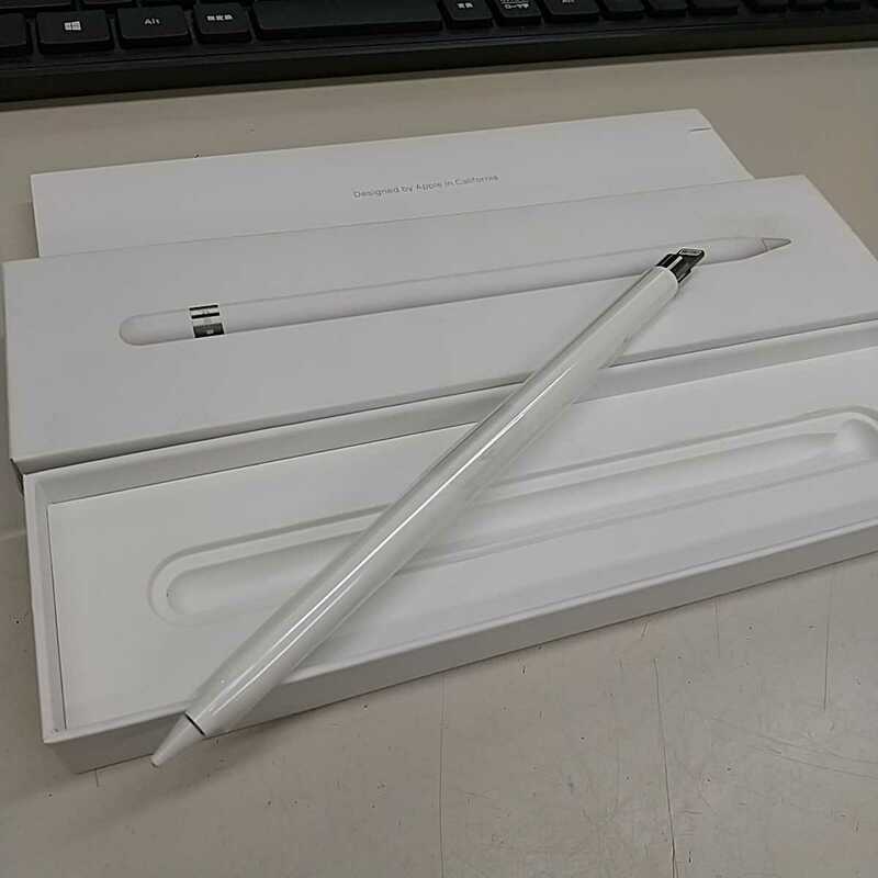 B2945 Apple Pencil A1603