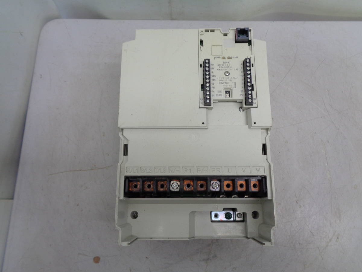 MK6769 ★FR-E520-7.5K-44 三菱電機インバータ FREQROL-E500シリーズ