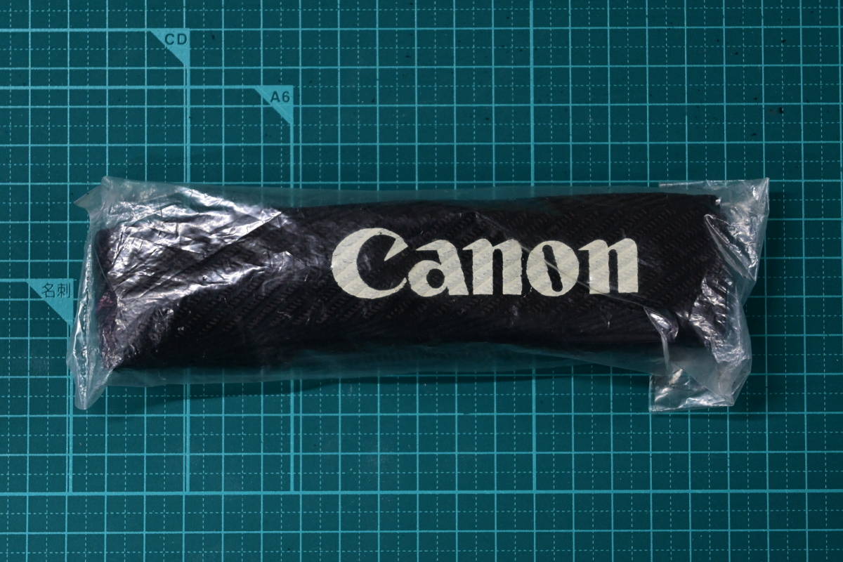 ★ キヤノン EOS カメラストラップ 未使用 R00114