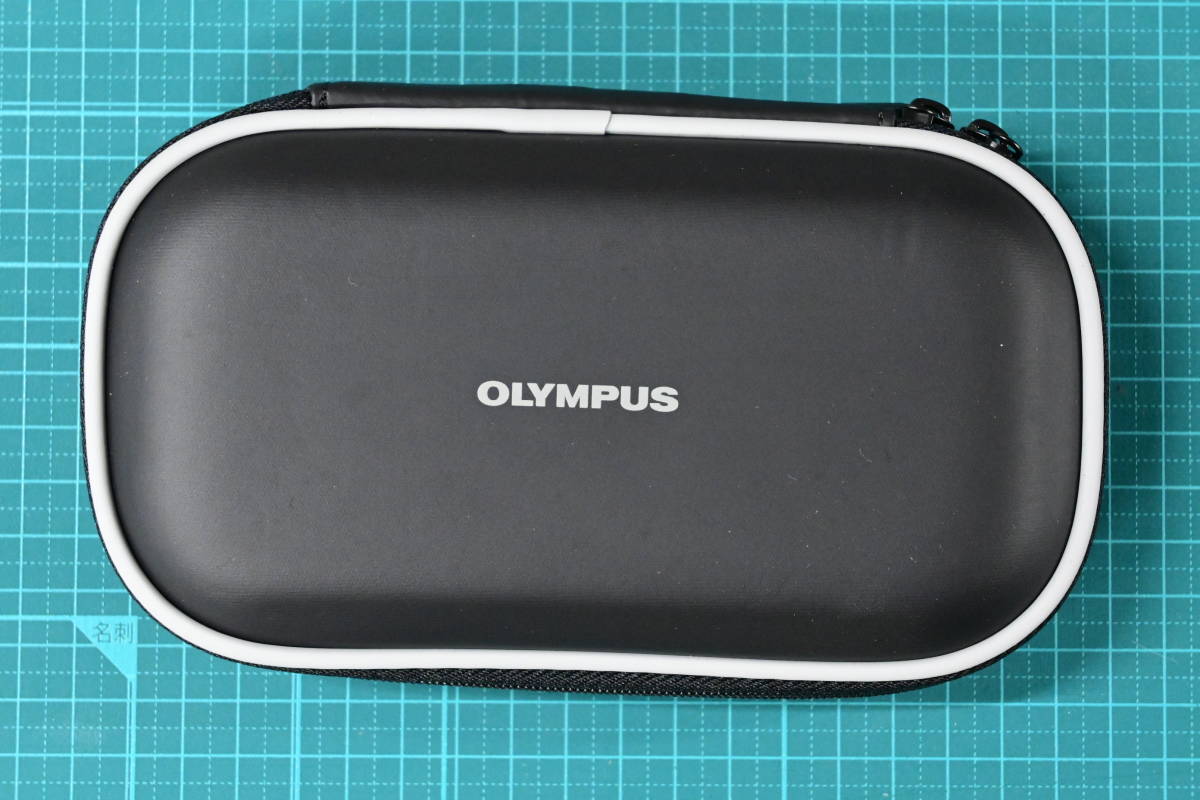 ★ OLYMPUS ロゴ入りケース 未使用 R00126