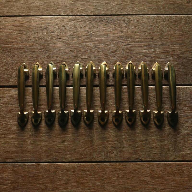 デッドストック 真鍮鋳物 取っ手 92mm 12個 / ドアハンドルヴィンテージ古道具扉金具金物