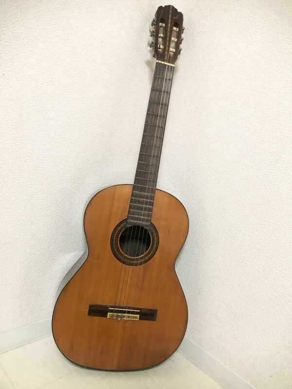 新堀寛己：監修　NIIBORI GUT GUITAR　ーDIAMOND　CUT－　NO.AD-4