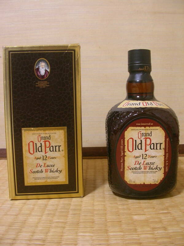 旧家蔵 グランド オールドパーGrand Old Parr De Luxe Scotch Whisky 12年750ml未開栓 外箱付美品 スコッチウィスキー 古酒 コレクション