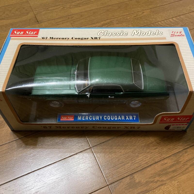 《箱付き》【1/18スケール】Sun Star '67 Mercury Cougar XR7 ミニカー Classic Models クラシックモデルズ コレクション放出