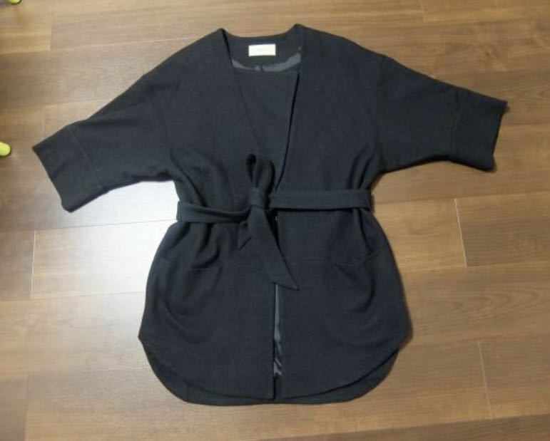 黒ウール100％七分袖コートＳ美品定価約25000