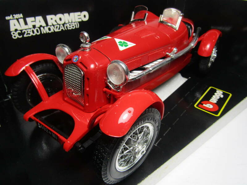 Grand Prix Racing Alfa Romeo 8C 2300 Monza model 1/18 アルファロメオ　8C 2300 MONZA Rosso 1931 Made in Italy イタリア製 burago 