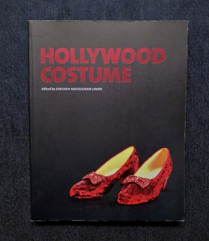 豪華 V&A ハリウッド映画衣装 コスチューム 100年史 Hollywood Costume ギルバート・エイドリアン/イーディス・ヘッド/サンディ・パウエル