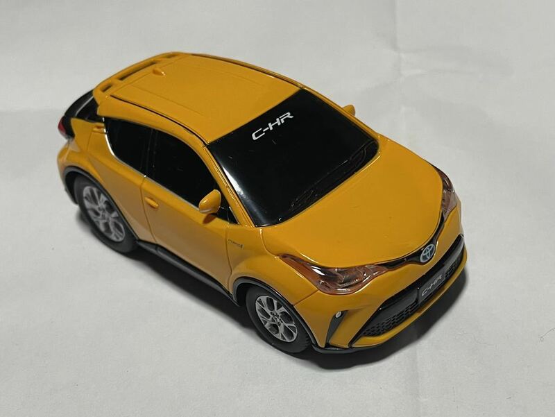 TOYOTA トヨタ C-HR プルバックーカー ミニカー イエロー 黄 カラー SUV チョロQ CHR