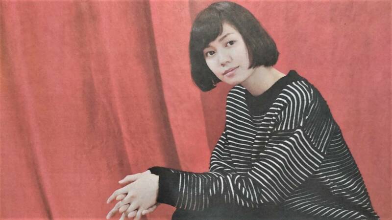 ◆二階堂ふみ　「問題のあるレストラン」　新聞カラー記事　２０１５年◆　