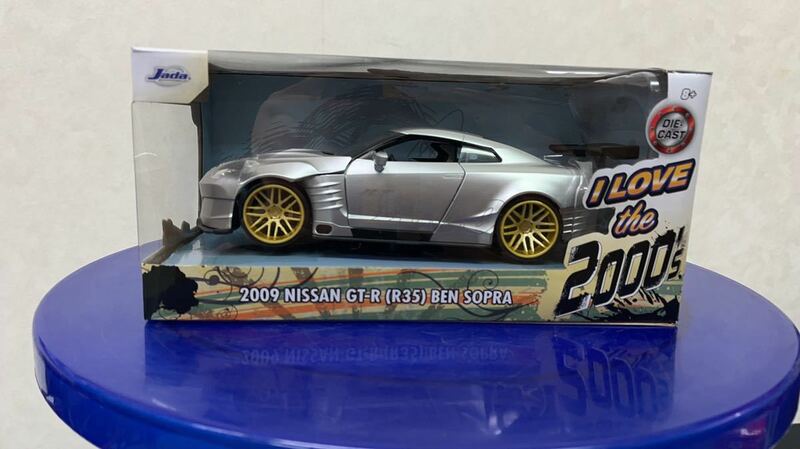 新品 1/24 Jada toys I LOVE THE シリーズ　09'Nissan GR-R R35 w25×H 11×D13