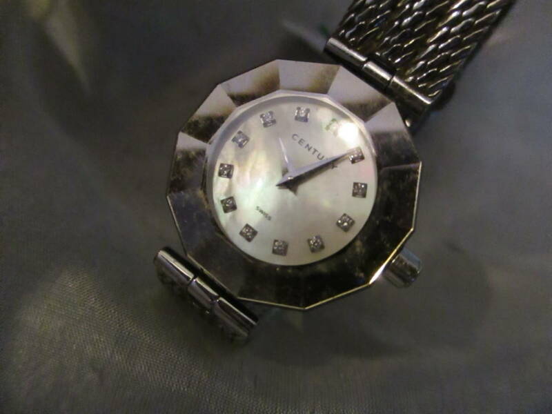 ■CENTURY センチュリー　TIME GEM シェル文字盤　12Pダイヤ レディース　腕時計　要電池交換　美品 ■