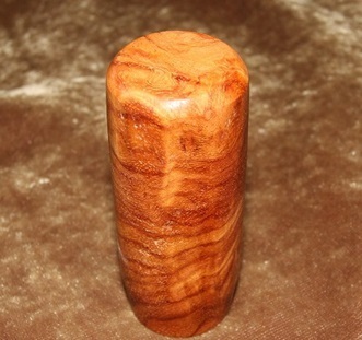 木製シフトノブ(材質：花梨瘤）12x1.25mm（RDS-32.7D74.6L)