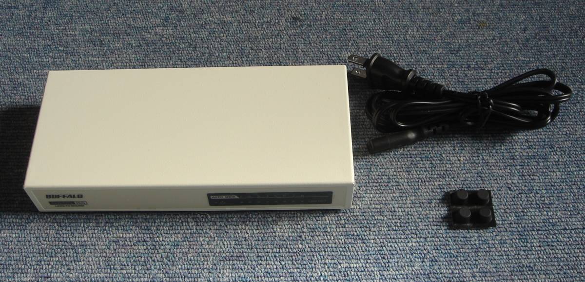 中古 BUFFALO バッファロー LSW3-TX-8NS/WH 10/100M対応スイッチングハブ　8ポート ジヤンク扱い