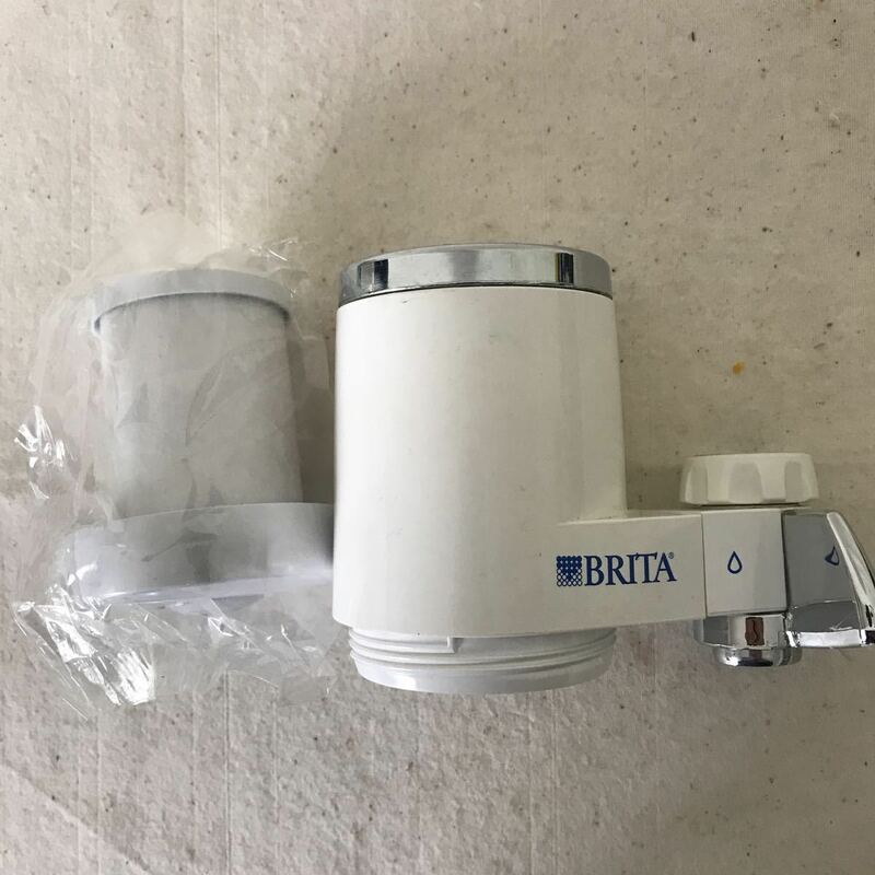 Z-235 BRITA ON TAP ブリタオンタップ浄水器　ジャンク扱いフィルターカートリッジ未開封 本体中古品 取外しまで使用 箱/説明書無し