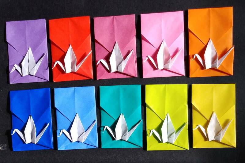 折り紙　ポチ袋(鶴)10色　10枚です。１枚の折り紙で出来ています。お箸入れにもなります。プレゼントにしても喜ばれます♪　ハンドメイド
