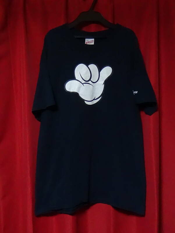 ☆ X-LARGE　×　Disney　コラボTシャツ　黒　エクストララージ　ディズニー　Lサイズ　MENS　レトロ　ホンジュラス製　Black 白プリント