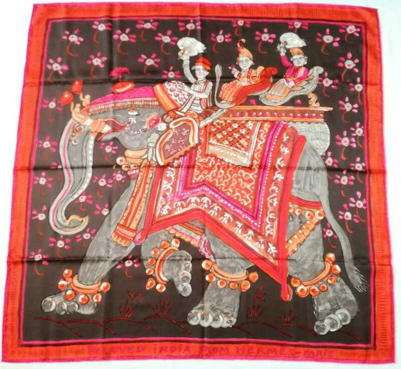 美品 HERMES エルメス カレ90 BELOVED INDIA 深いインドの愛 愛すべきインド スカーフ シルク カレ レッド ゾウ 像 赤系 大判 3-52