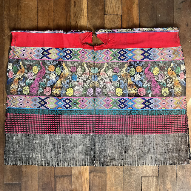 グァテマラ 民族衣装 ウィピル ポンチョ ハンドメイド 刺繍 手刺繍 希少 5