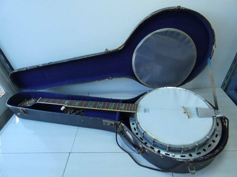 ★中古　バンジョー　REMO WEATHER KING BANJO USA / レモ バンジョー ハードケース付き 未整備 ジャンク品 z02886