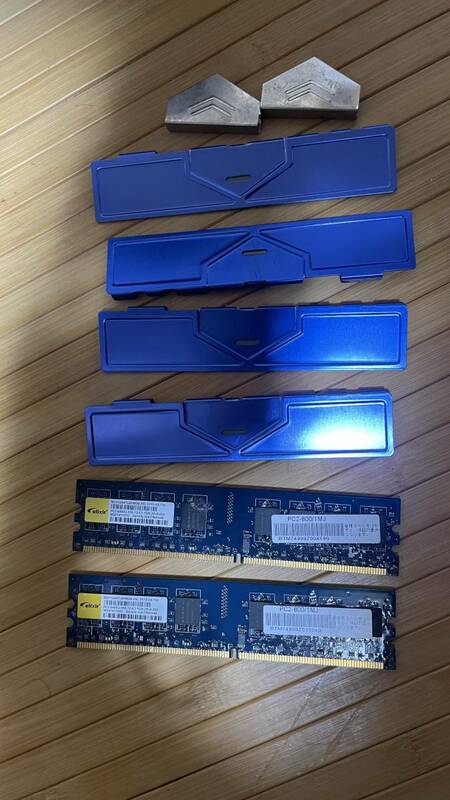 DDR2-800/PC2-6400U/1GB(2枚合計2GB)　ヒートシンク付き