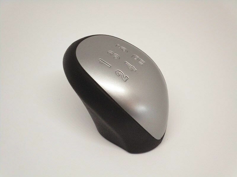 ★送料無料★Lancia Ypsilon 2004-2011 Gear knob ランチア ギアノブ 55349185