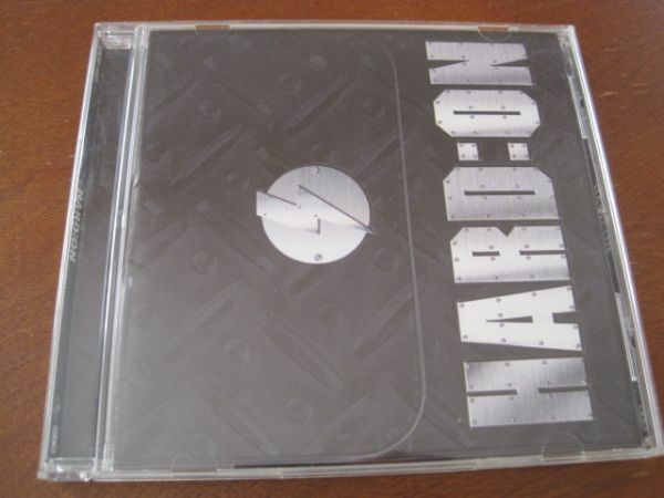 国内盤CD　HARD:ON /Limp Bizkit /Marilyn Manson /Slipknot /Linkin Park　 SUM41 BLINK182　メロコア・パンクコンピ　V.A.