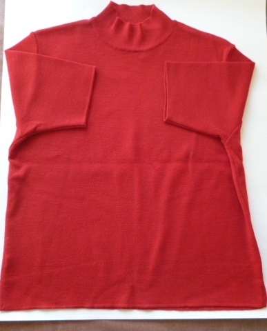 半袖セーター■ウール１００％■厚手、中古品、深紅