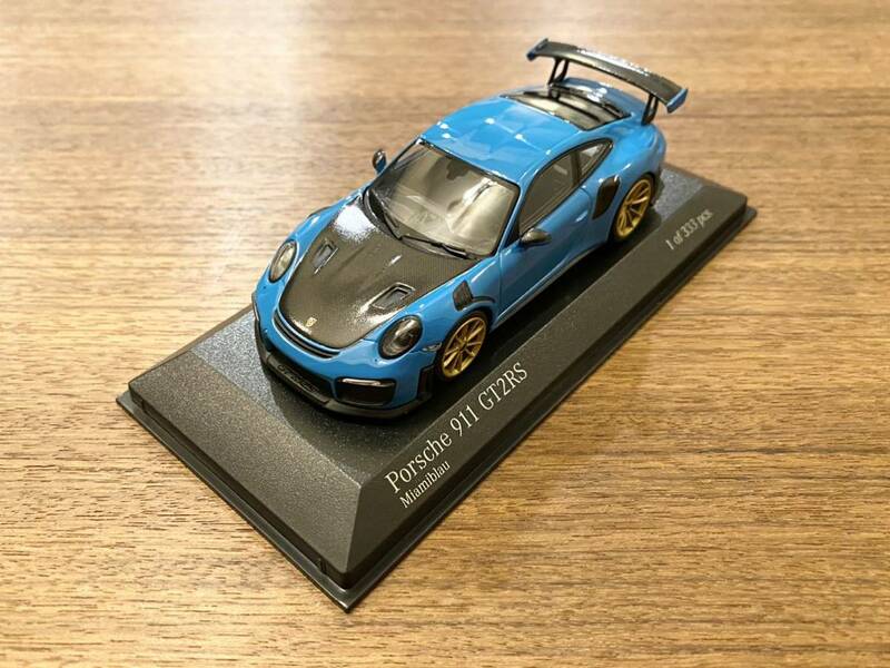 新品 オリジナルパッケージ付き 希少！1/43 ミニチャンプス ポルシェ 991.2 911 GT2RS マイアミブルー ゴールドホイール 333個限定品