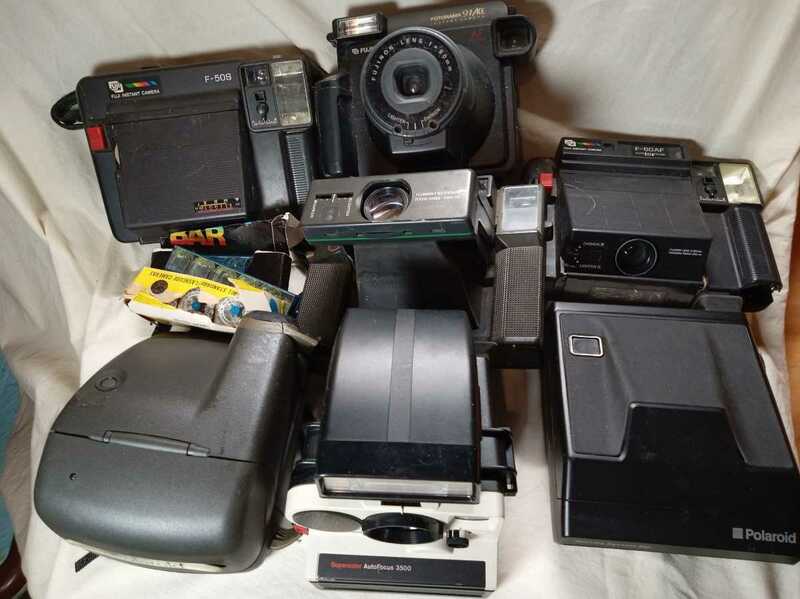 ポラロイドカメラ　・富士インスタントカメラ等合計7台ジャンク扱いでお願い致します！